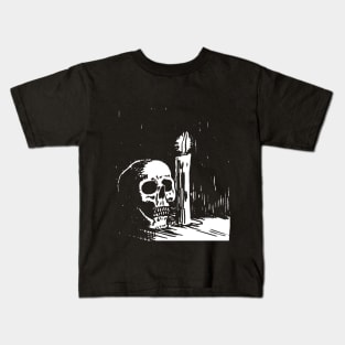 Skull by candlelight Kids T-Shirt